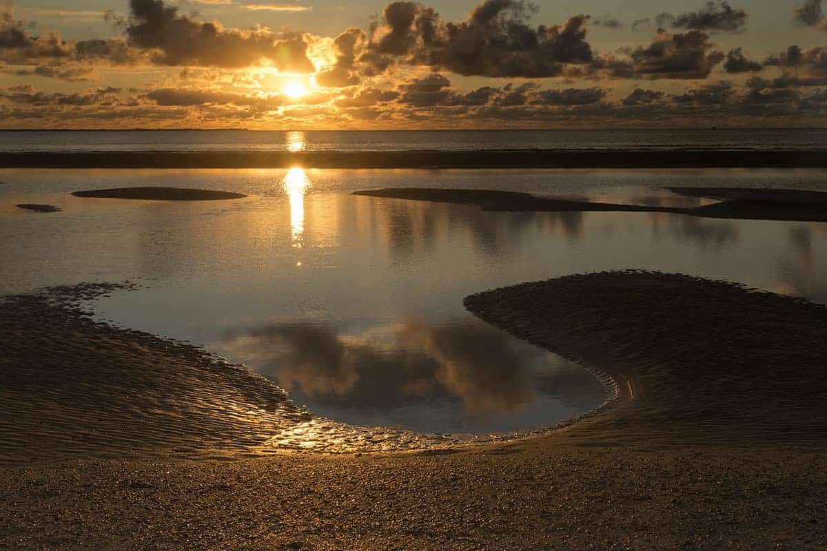 Fotoweekend Ameland - Spiegeling van de zon in de zee Fotoweekend Ameland - Spiegeling van de zon in de zee