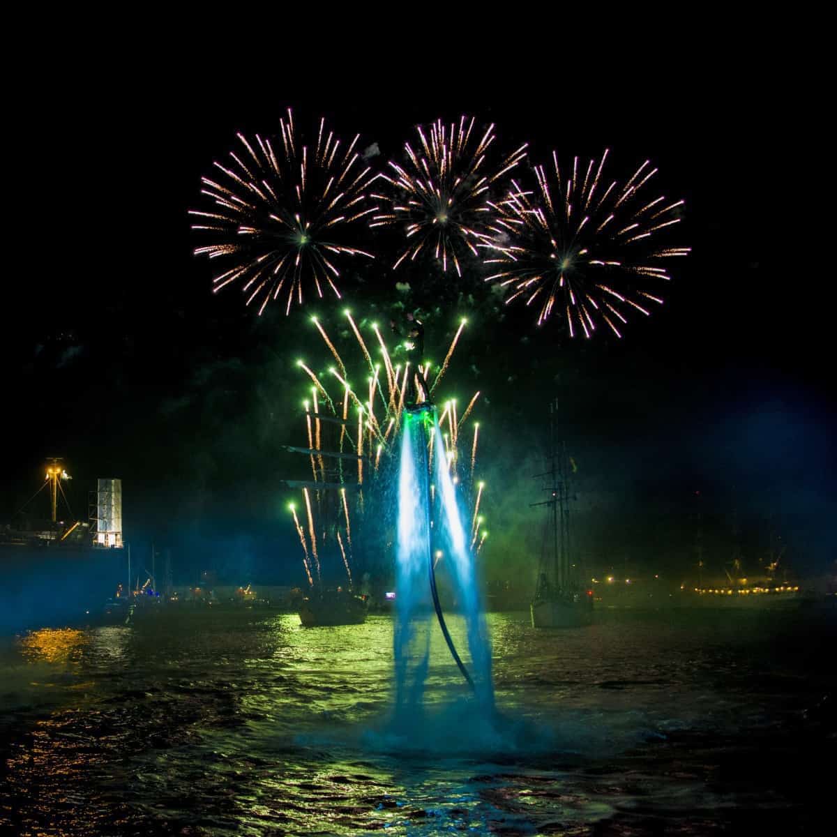 Delfsail - vuurwerk Delfsail - vuurwerk