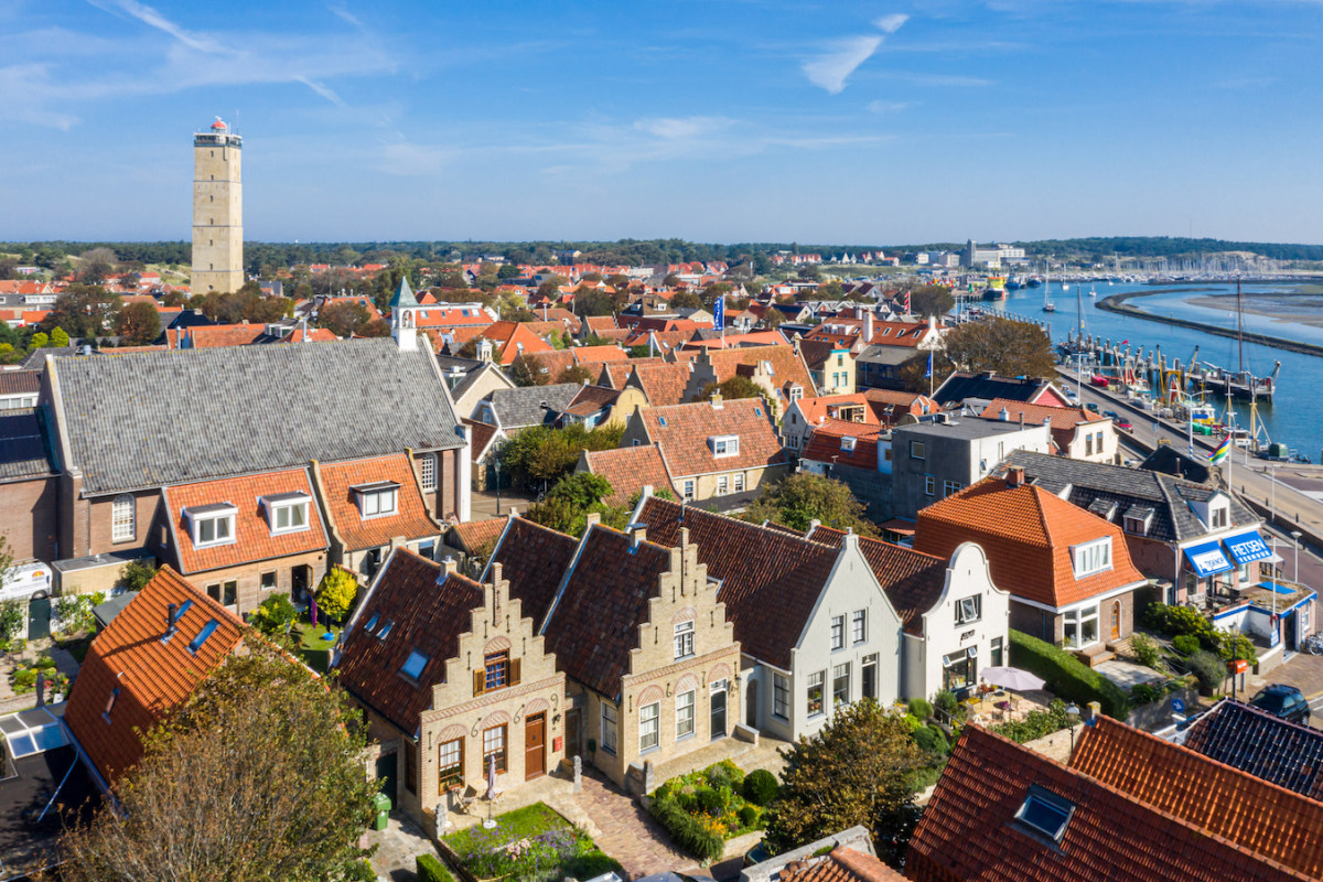 Dronereis Terschelling 9 Dronereis Terschelling West-Terschelling gefotografeerd met een drone tijdens een dronecursus