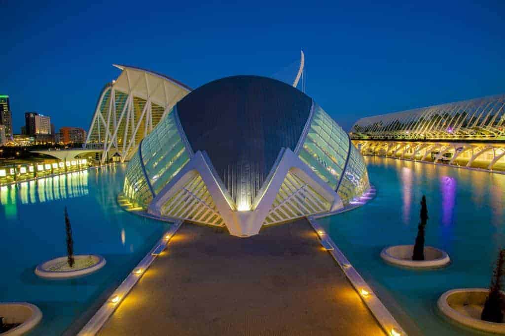 Foto stedentrip Valencia Blauwe kwartiertje vij Stad van de KUnst en Wetenschappen Foto stedentrip Valencia Blauwe kwartiertje vij Stad van de KUnst en Wetenschappen