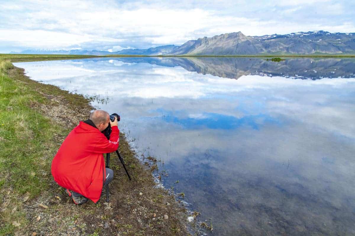 Fotoreis IJsland Westfjorden 10 Patrick fotografeert spiegeling op Snaefellsness IJsland