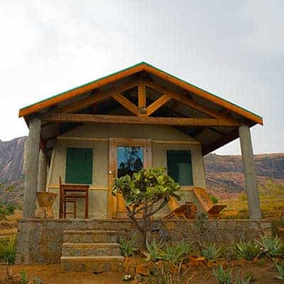 Fotoreis Madagaskar hotel-tsaranoro-tsara-camp Fotoreis Madagaskar hotel-tsaranoro-tsara-camp