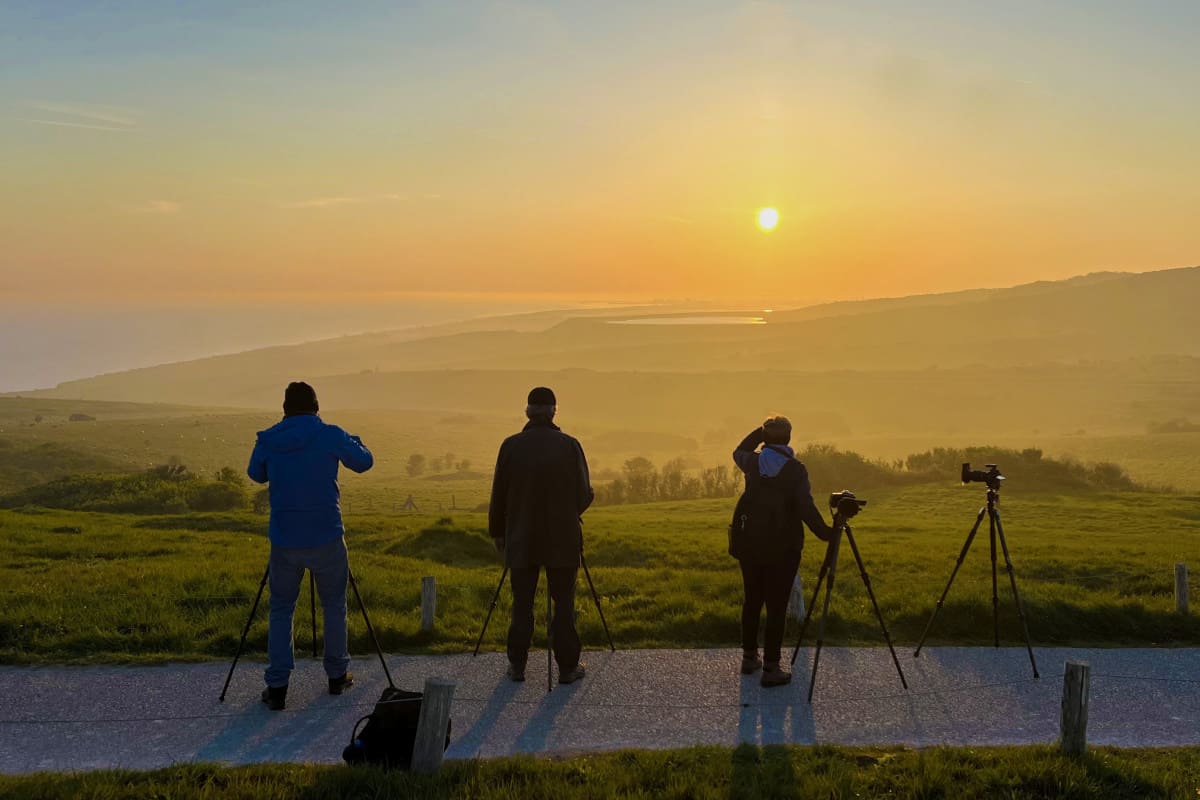 Fotoreis Opaalkust deelnemers fotograferen zonsopkomst bij Cap de Blanc New