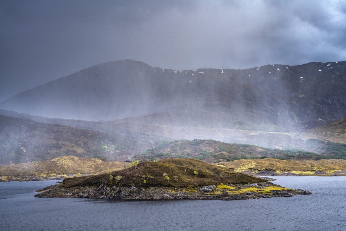 Regen richting Isles of Skye fotoreizen Schotland