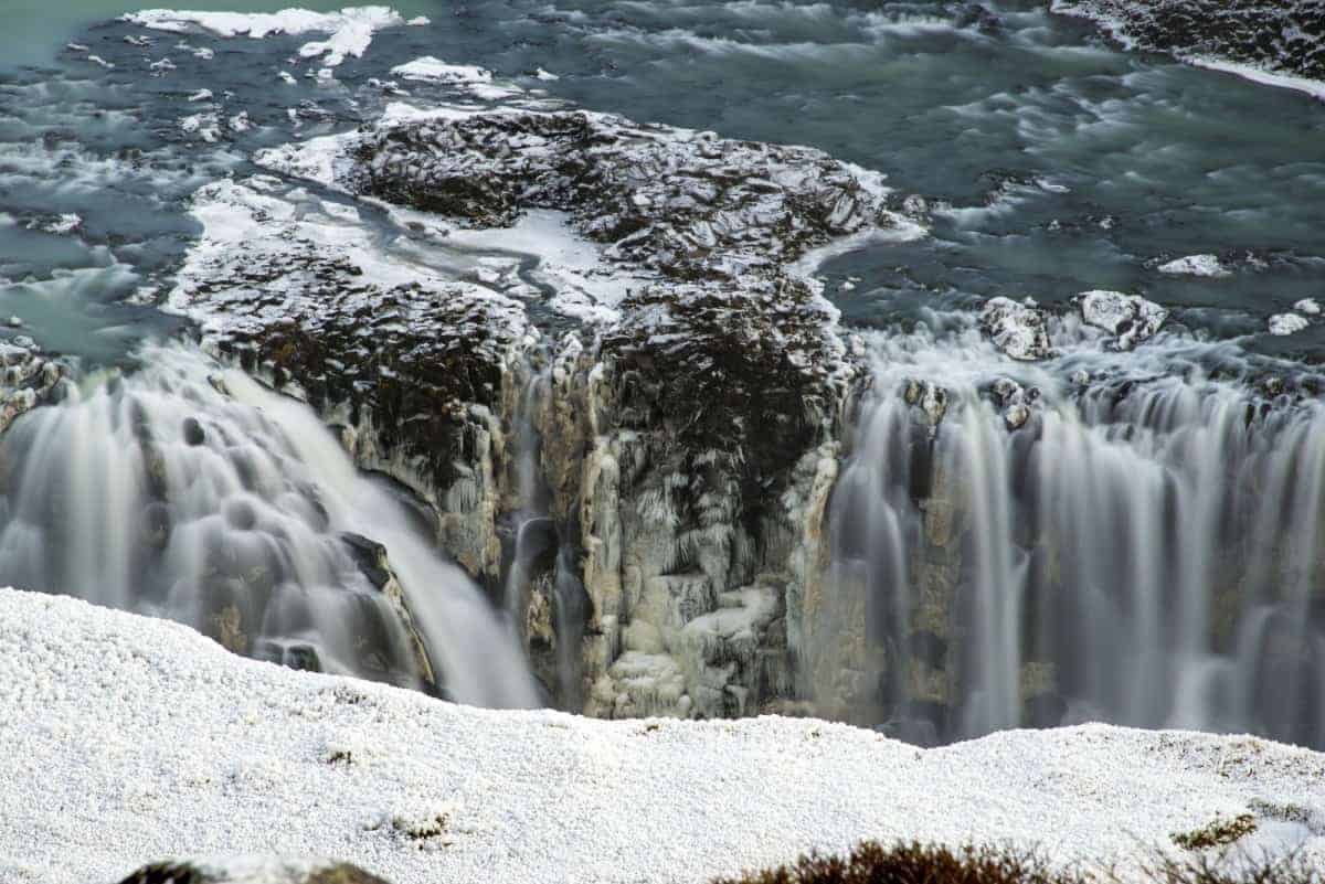 Lange sluitertijd bij waterval - Fotoreis IJsland