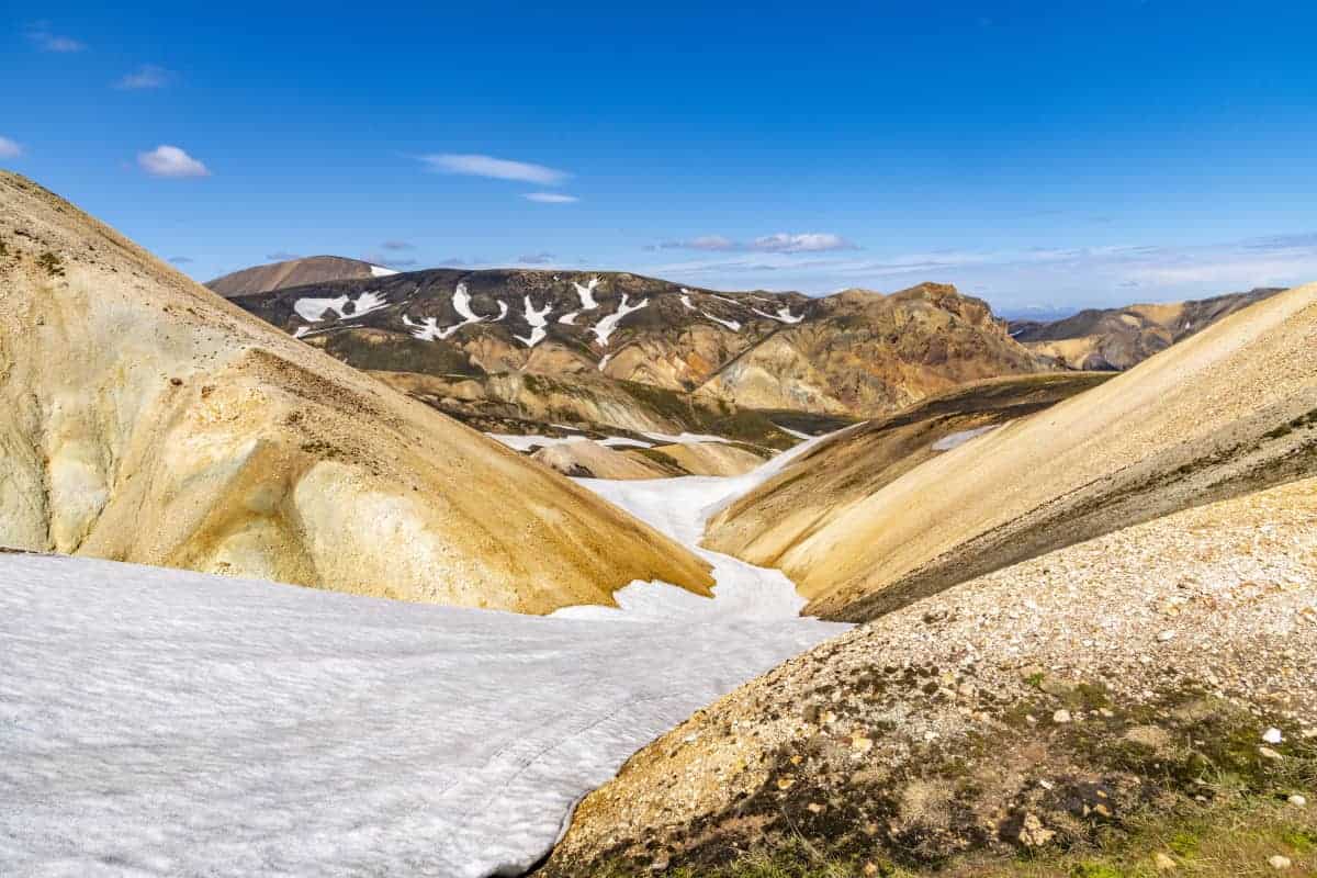 Gekleurde ryholietbergen in Landmannalaugar - fotografiereizen Gekleurde ryholietbergen in Landmannalaugar - fotografiereizen