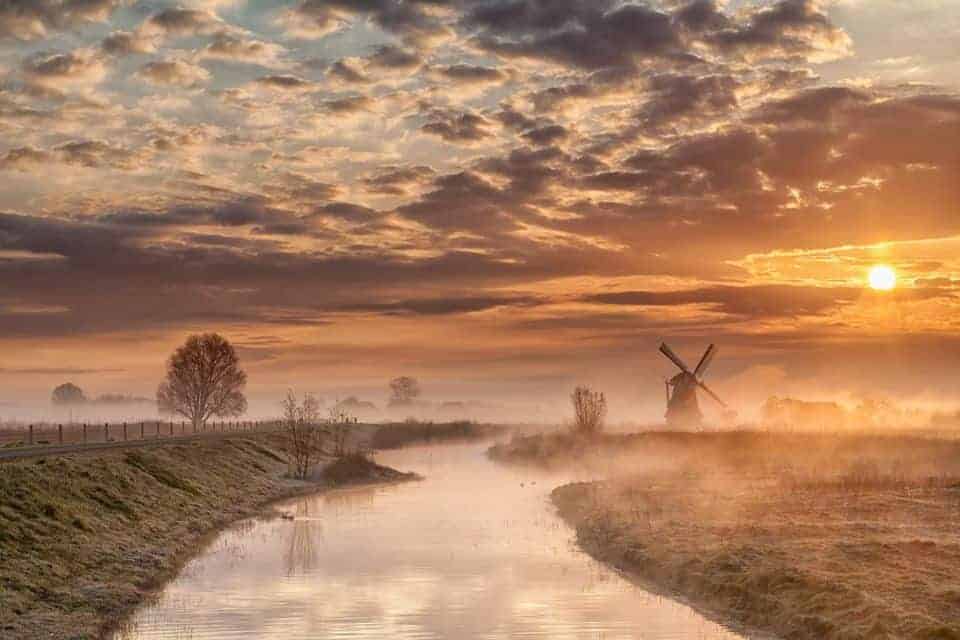 Molen in de mist