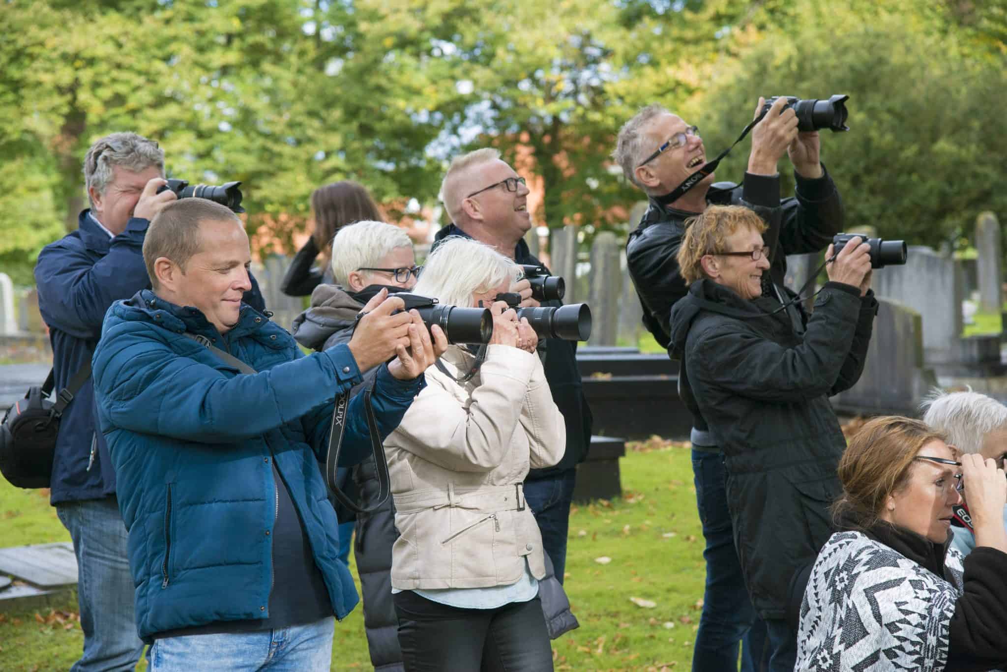 Cursisten bezig tijdens Praktijkdag Fotografie - Fotografie-reizen.nl Cursisten bezig tijdens Praktijkdag Fotografie - Fotografie-reizen.nl