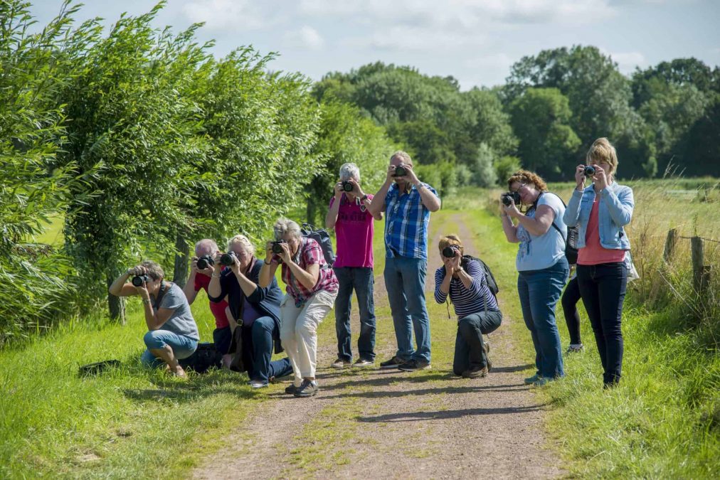 Hobbyfotografen tijdens Basiscursus Fotografie in actie - basiscursus fotografie